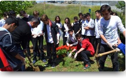 Sınıf Projesi 9A/E - Okul Bahçesini Çiçeklendirme